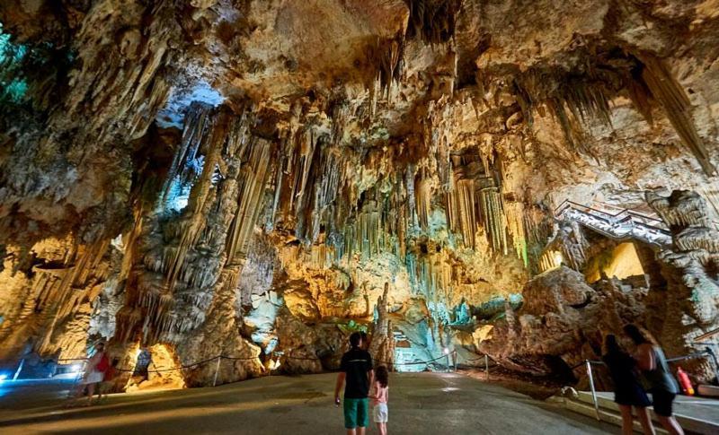 Loft Moderno Y Acogedor Centrico Y Silecioso Leilighet Nerja Eksteriør bilde